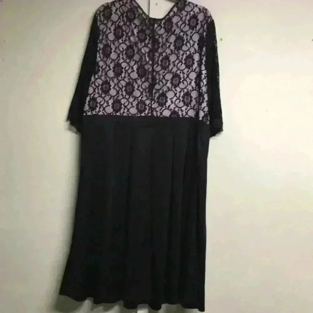 Pinup Fashion Black Lace Dress - Picture 9 of 9